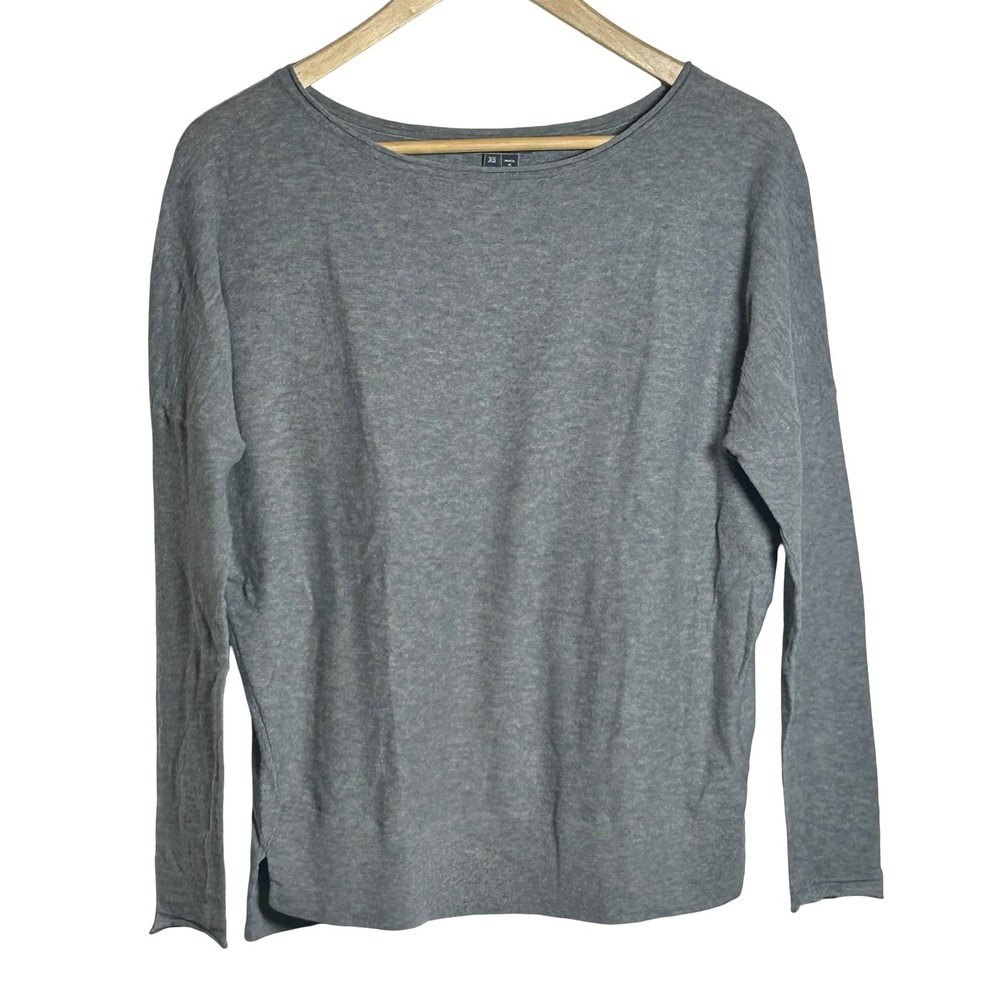 Vince Basic Essential Pullover Sweater Women's Size XS Lightweight Minimalist‎